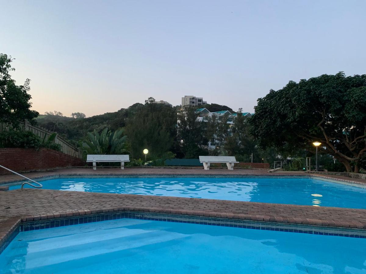 901 Umdloti Beach Resort Экстерьер фото